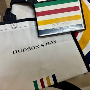 10 HBC Stripes blank folded cards with 10 lined envelopes. Rare. See pics.